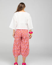 Load image into Gallery viewer, DIMPLE TOP - WHITE