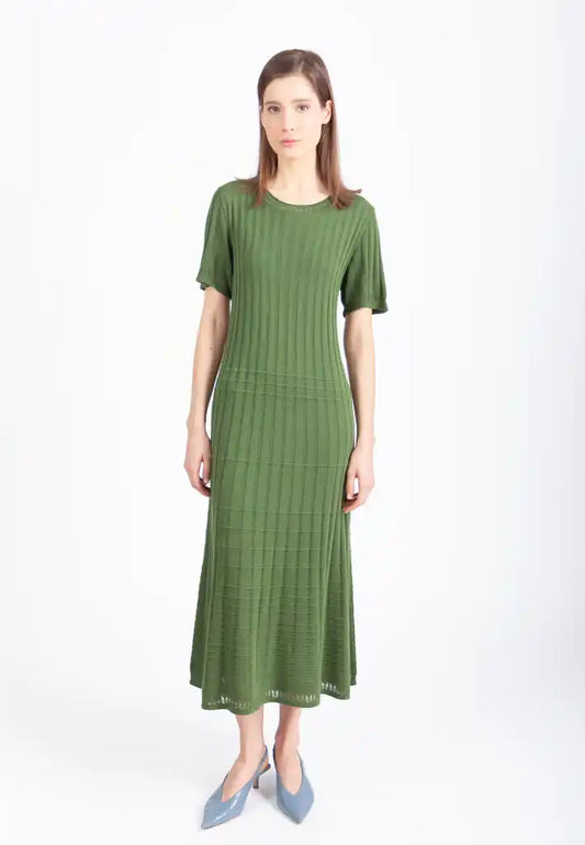 SOLID O-NECK RIBBED DRESS - GREEN