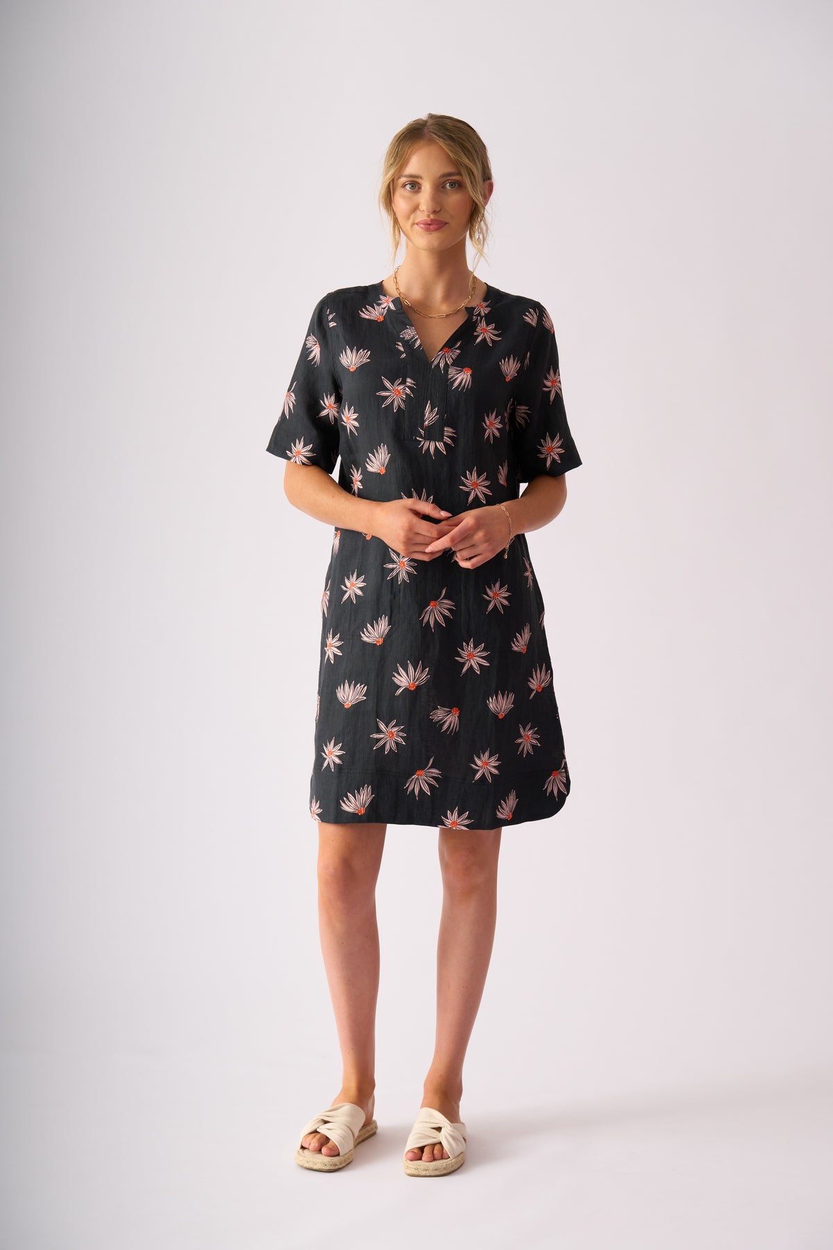 STITCH UP DRESS - IN FLOWER