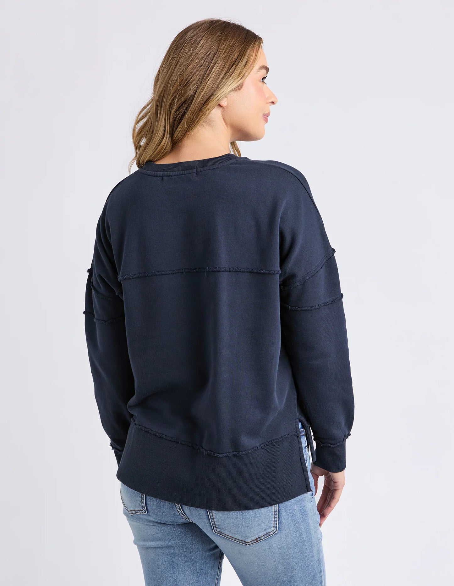 JAYNE THROW ON FLEECE - DARK SAPPHIRE