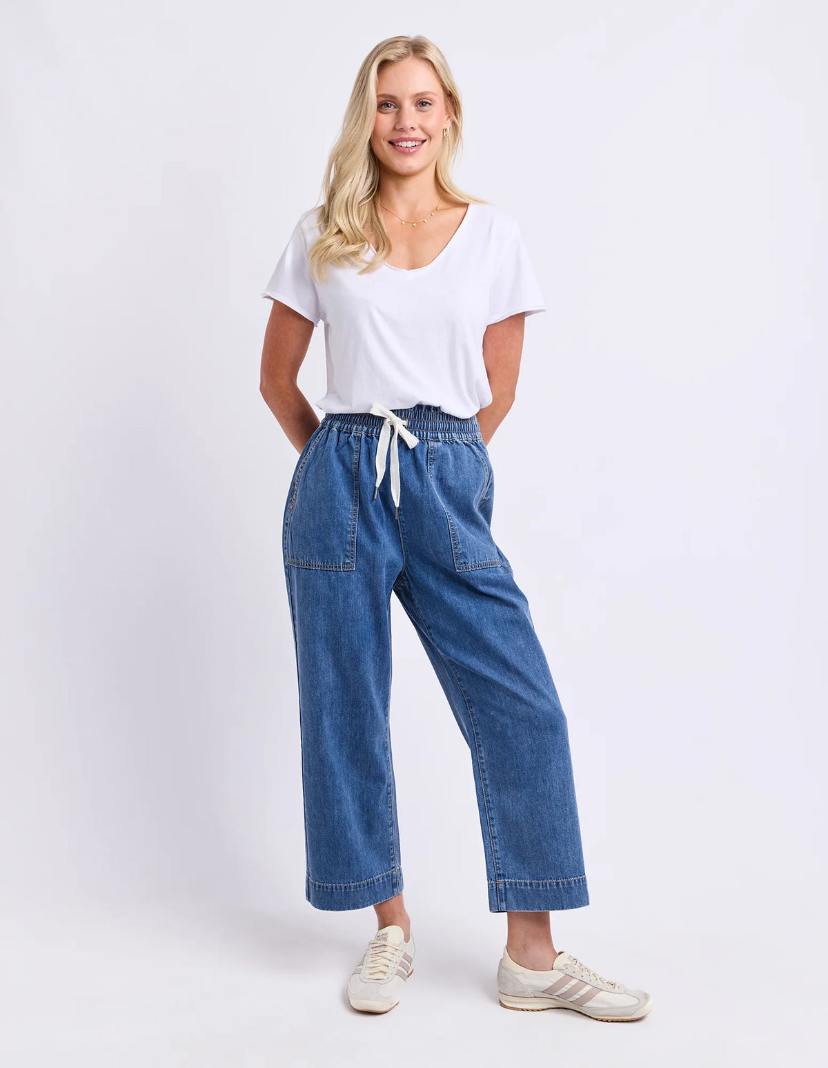 GRETA SLIM LEG PANT - MID BLUE WASH