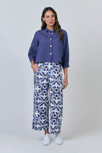 Load image into Gallery viewer, BLUEBERRY LINEN SHIRT JACKET