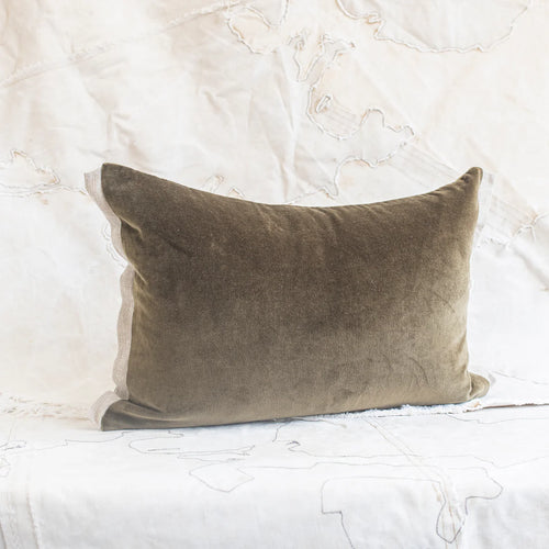 MEDICIS VELVET CUSHION - KHAKI