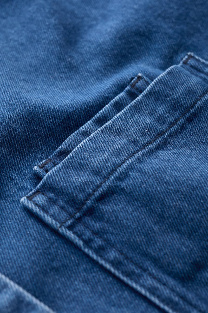 READING ROCKS JACKET II - MID WASH HIGH TWIST