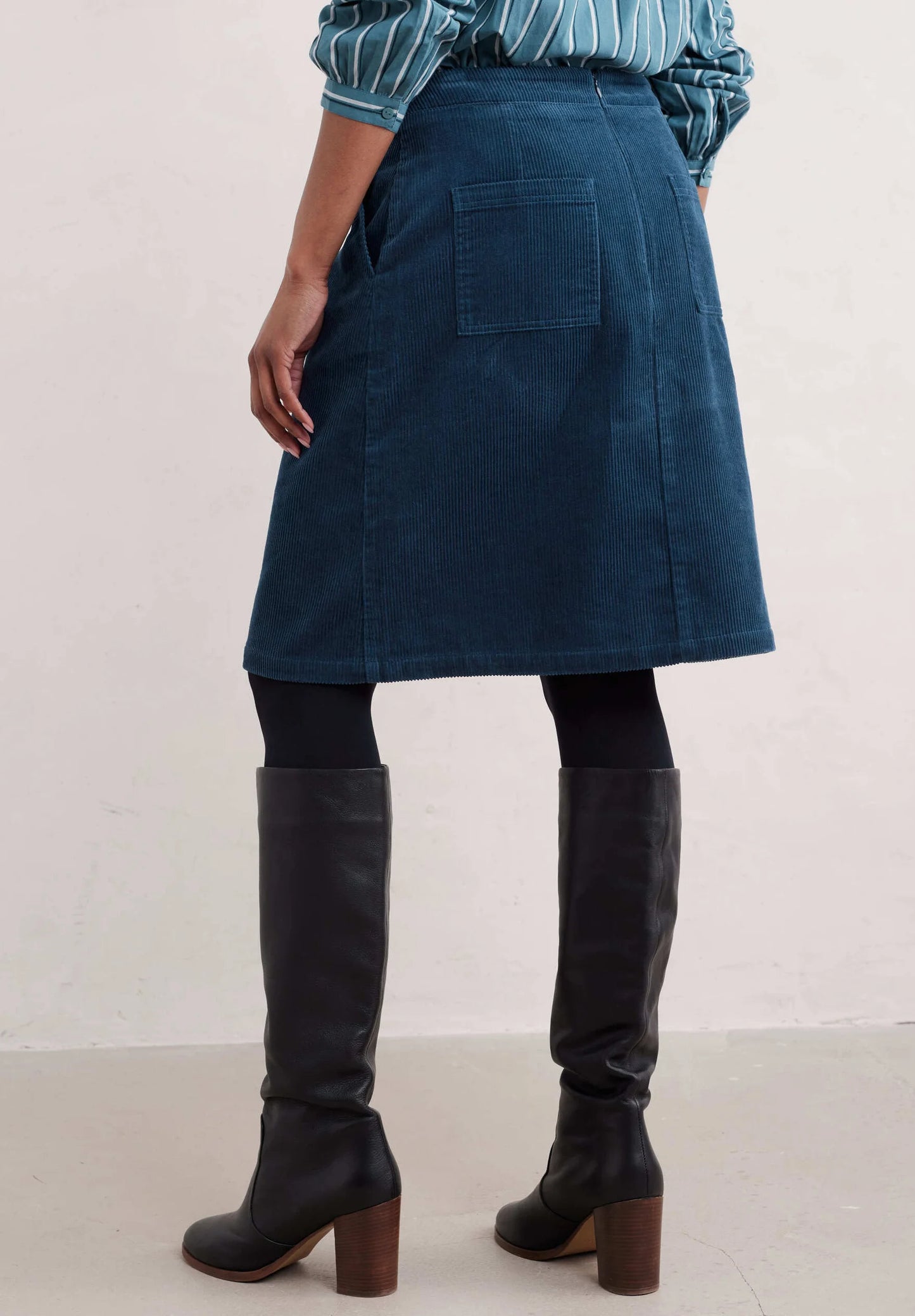 DOVETAIL SKIRT - SEA CAVE