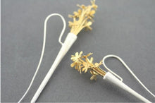 Load image into Gallery viewer, IKEBANA SILVER &amp; GOLD EARRINGS