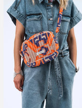 Load image into Gallery viewer, SEA CROSSBODY BAG - ORANGE
