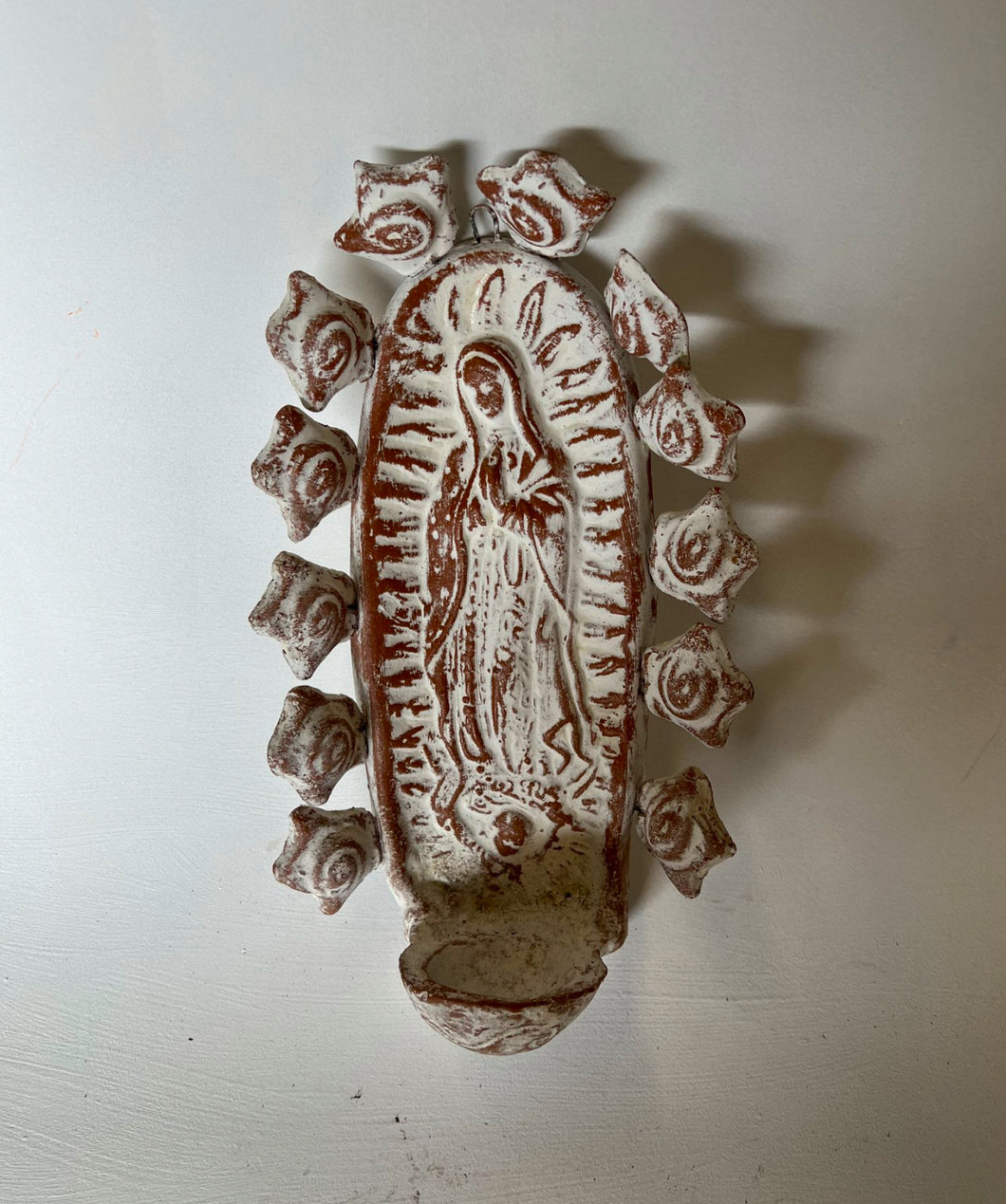 CLAY VIRGIN CANDLE HOLDER FOR WALL