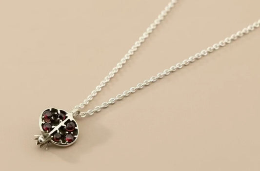 POMEGRANATE WITH GARNET PENDANT