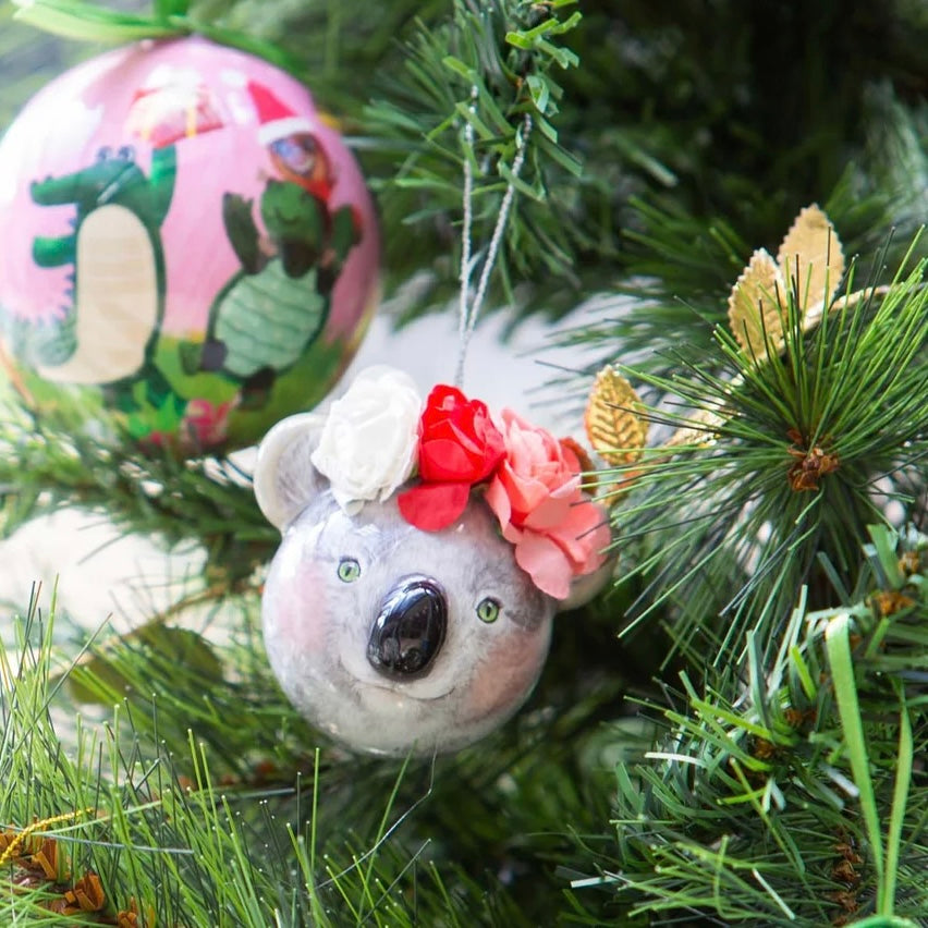3D CHRISTMAS BAUBLES 24