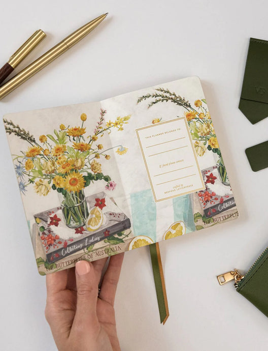 WEEKLY POCKET PLANNER 2026