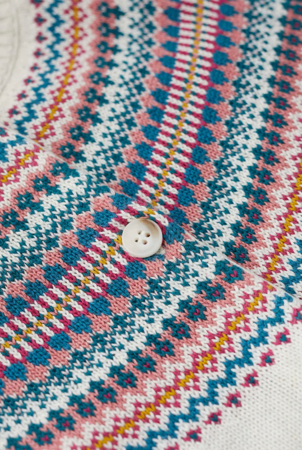 SWEET PEA CARDIGAN - FENCE FLORAL WILD BERRY