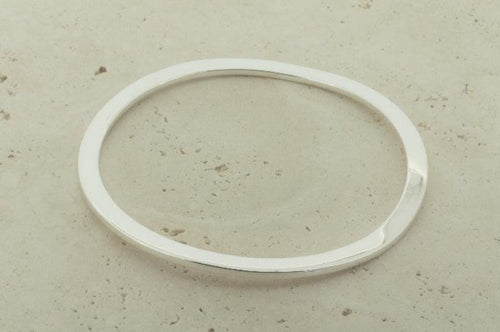 STERLING SILVER WAVY CLEAN BANGLE