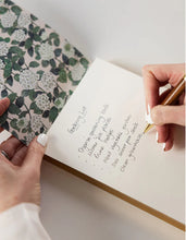 Load image into Gallery viewer, DESKTOP NOTEPAD JOTTER - HYDRANGEAS