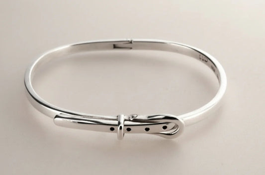 STERLING SILVER BUCKLE BANGLE