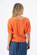 Load image into Gallery viewer, SKYSCRAPER CAMISA - ORANGE TENCEL