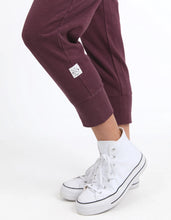 Load image into Gallery viewer, BRUNCH PANT - MERLOT