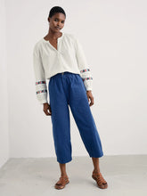 Load image into Gallery viewer, WEAVING SEA SHIRT - CHALK