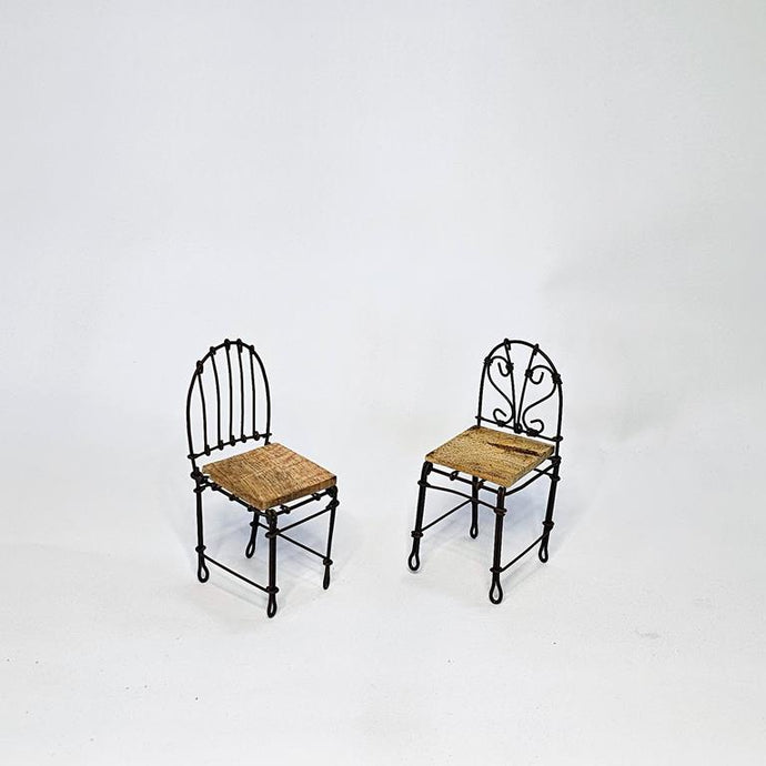 SET OF 2 WIRE CHAIRS