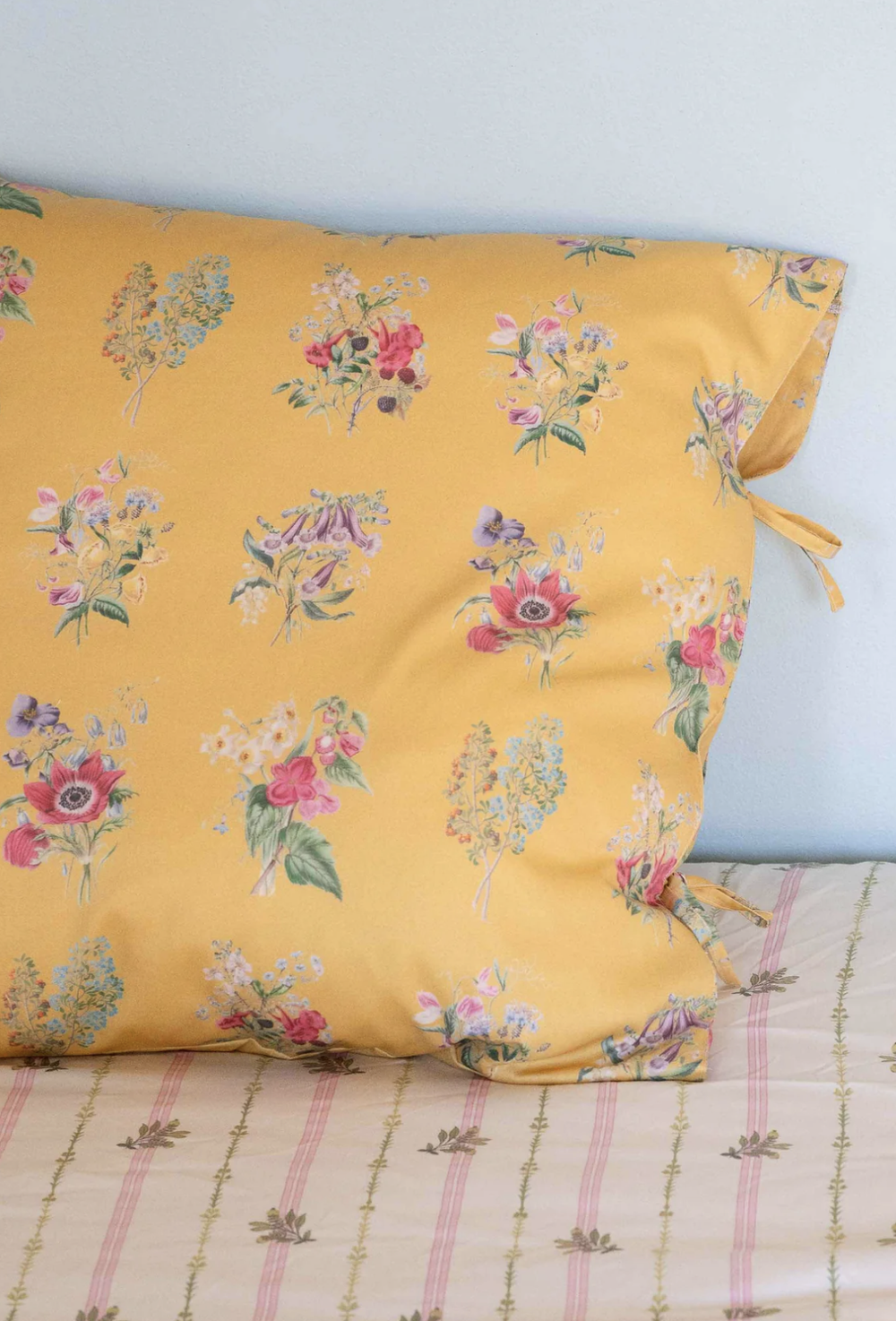 SUMMERLAND EURO PILLOWCASE