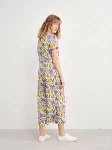 TREEN COVE JUMPSUIT - LEAFY FLORAL CHALK PEAR