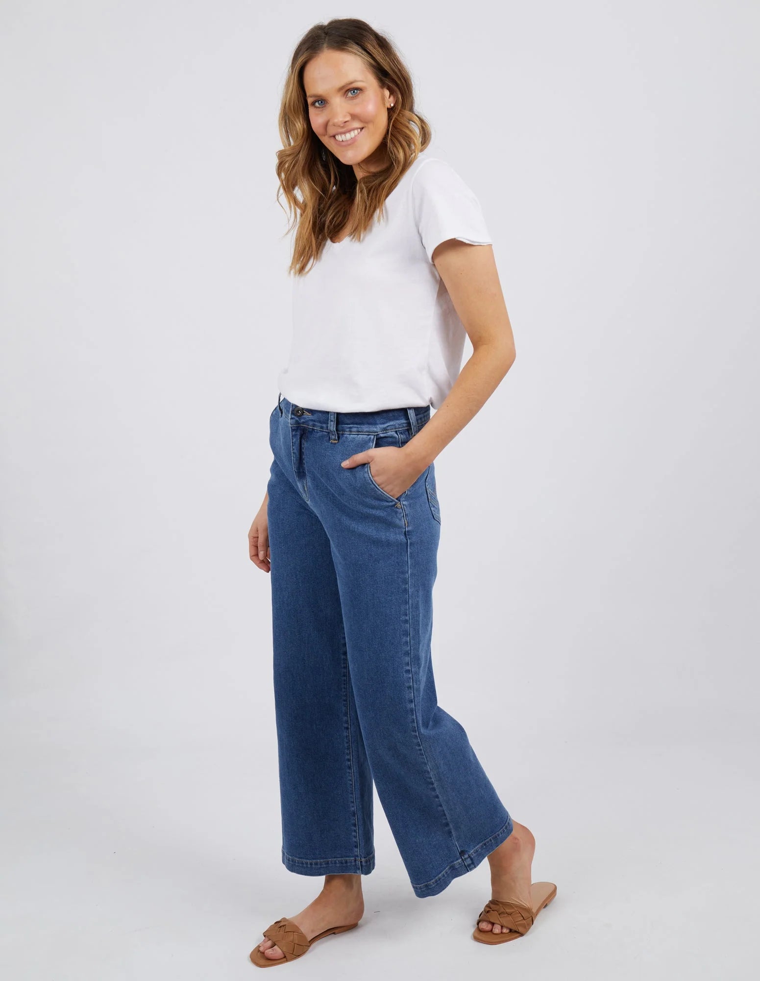 Izzy Wide Leg Jean in Dark Blue Wash Izzy Wide Leg Jean in Dark Blue Wash