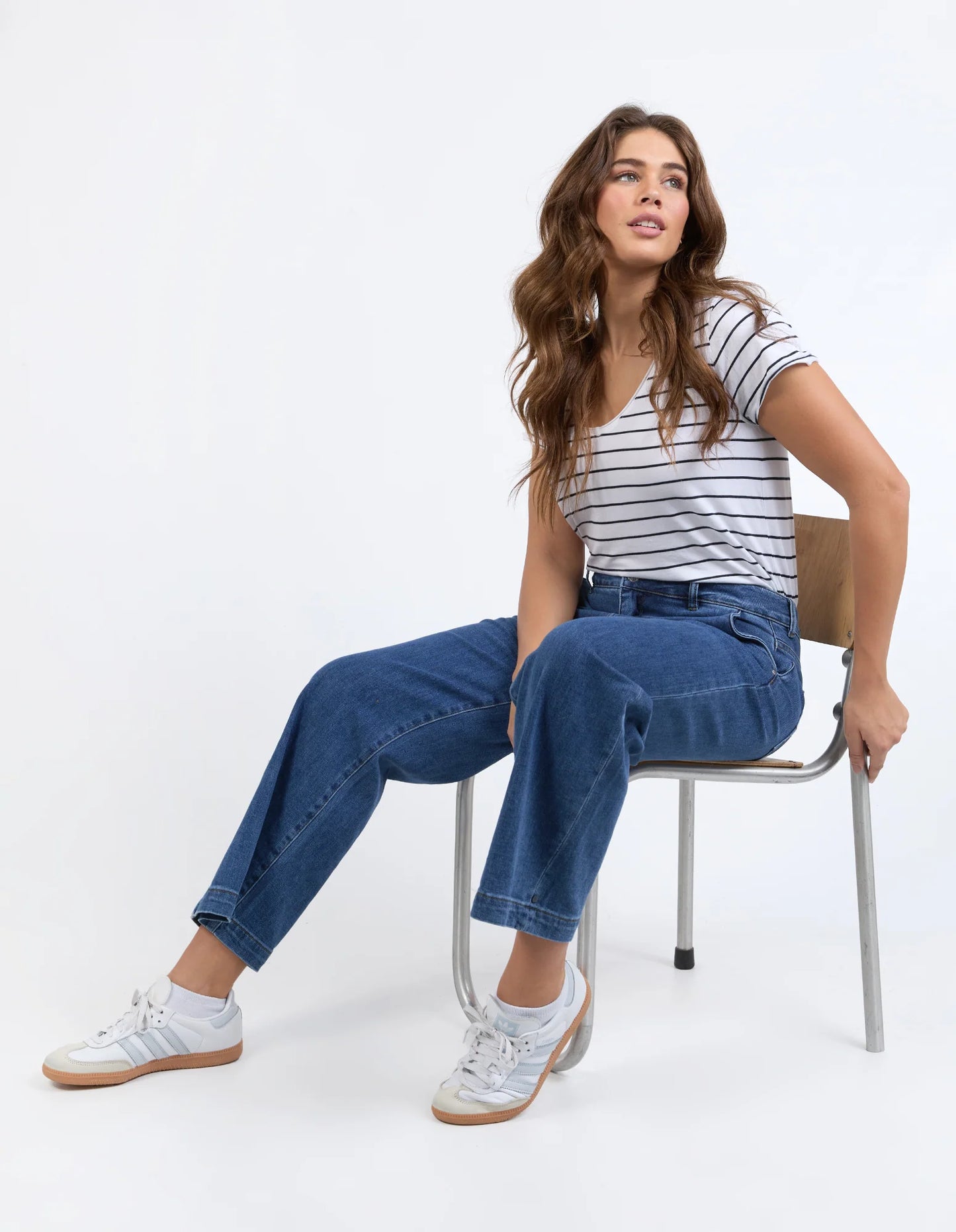 IZZY WIDE LEG JEAN - DARK BLUE WASH