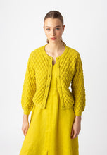 Load image into Gallery viewer, SOLID CARDIGAN - STRUCTURE PATTERN - YELLOW