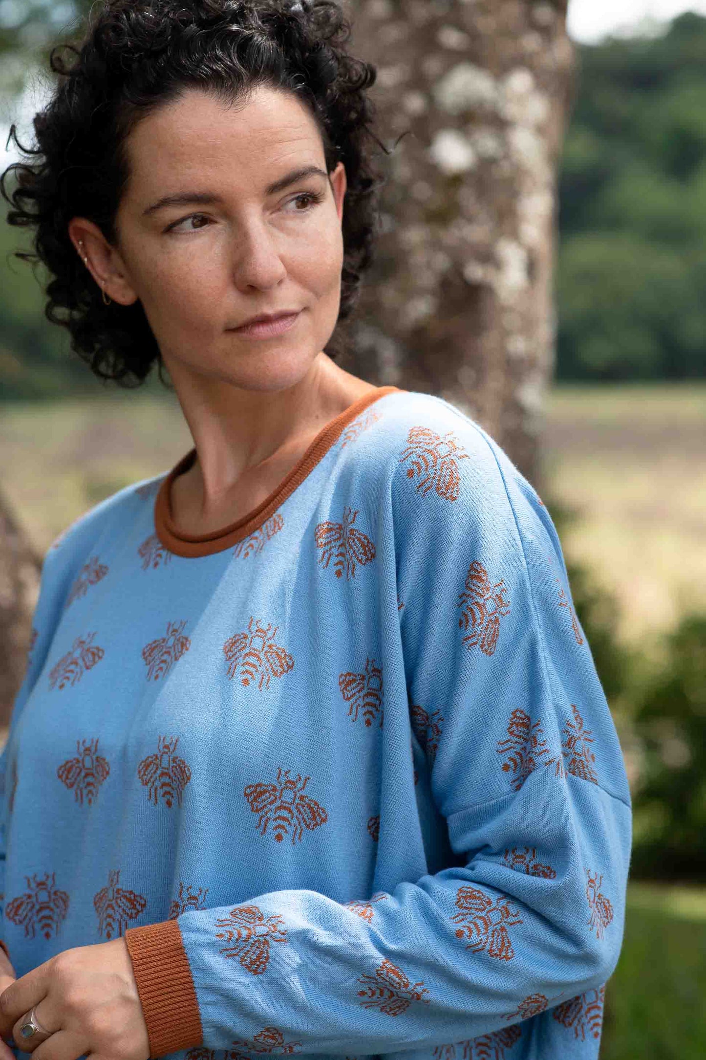 ANOUK JUMPER - BLUE BEES