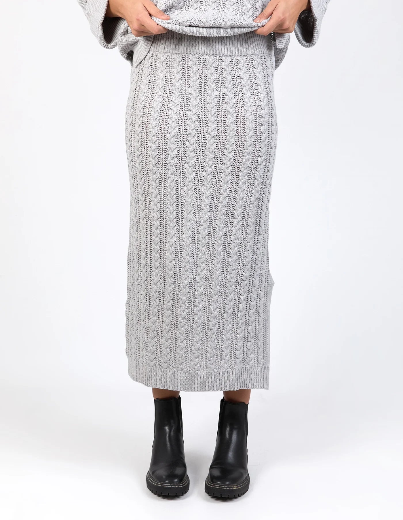 REMI KNIT SKIRT