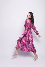 Load image into Gallery viewer, GET YOUR FRILLS DRESS - ILLUSIONS