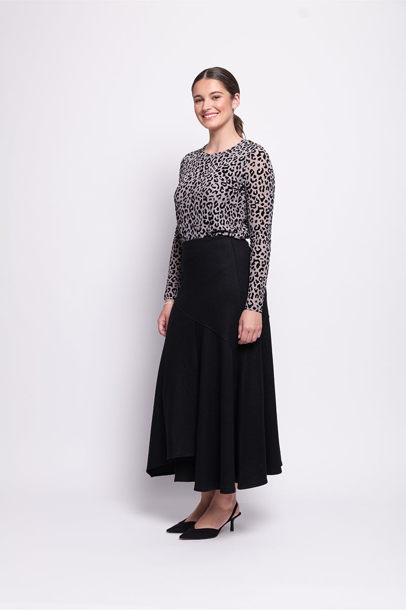 WOOL THE WORLD SKIRT - BLACK