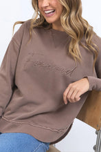 Load image into Gallery viewer, SIGNATURE CREW - CHOCOLATE