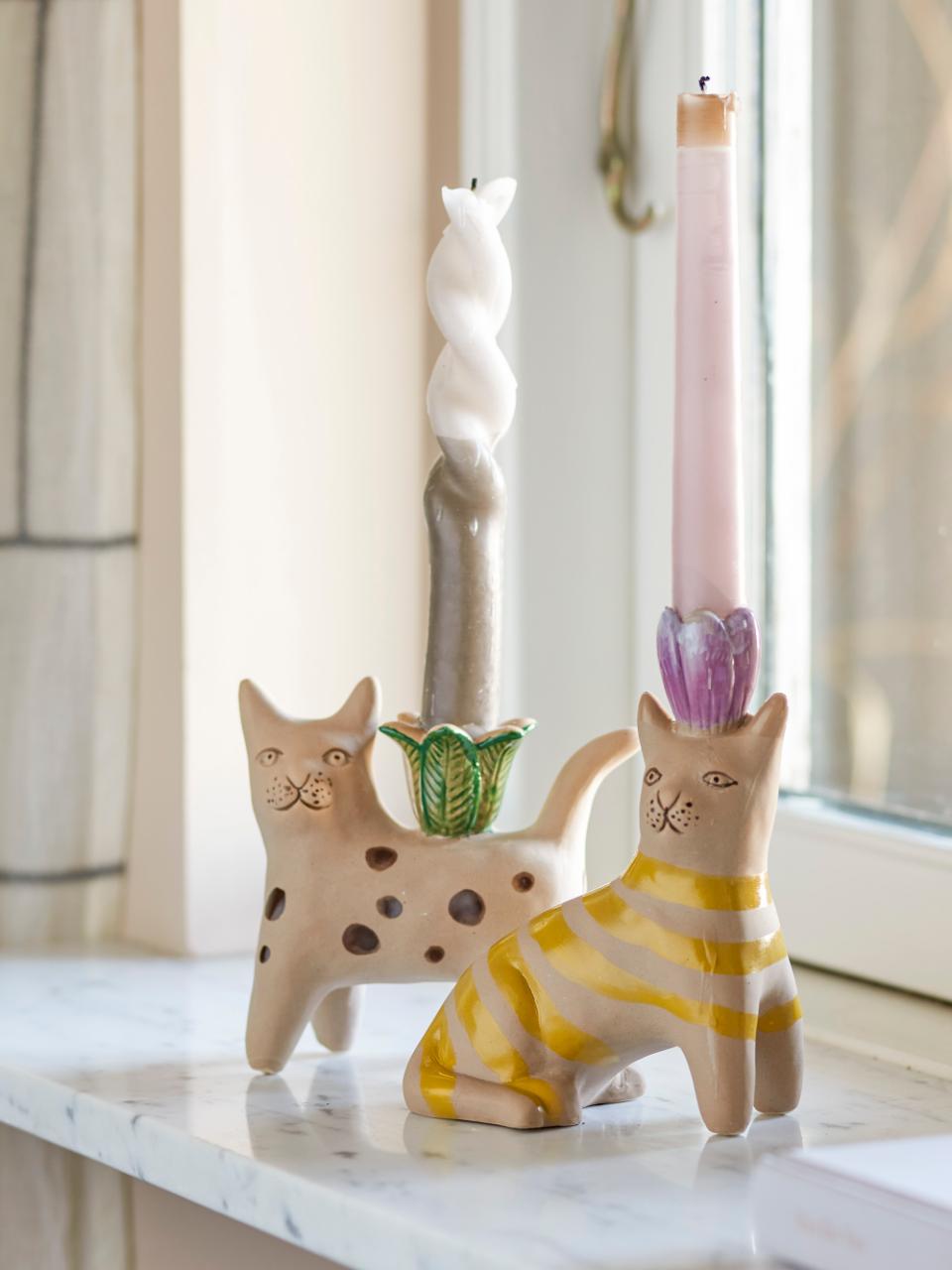 MAMIE CAT STONEWARE CANDLESTICK SET