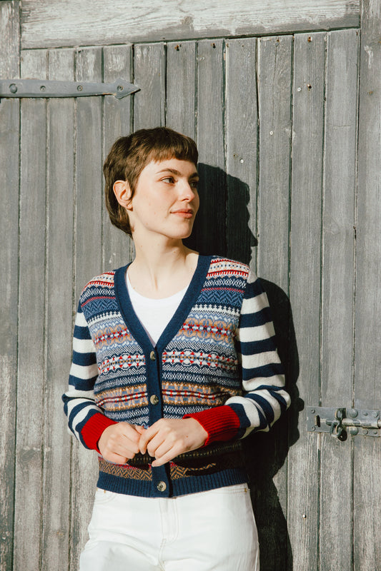 STOBO FAIRISLE VEE CARDIGAN - NAVY-REFLECTION