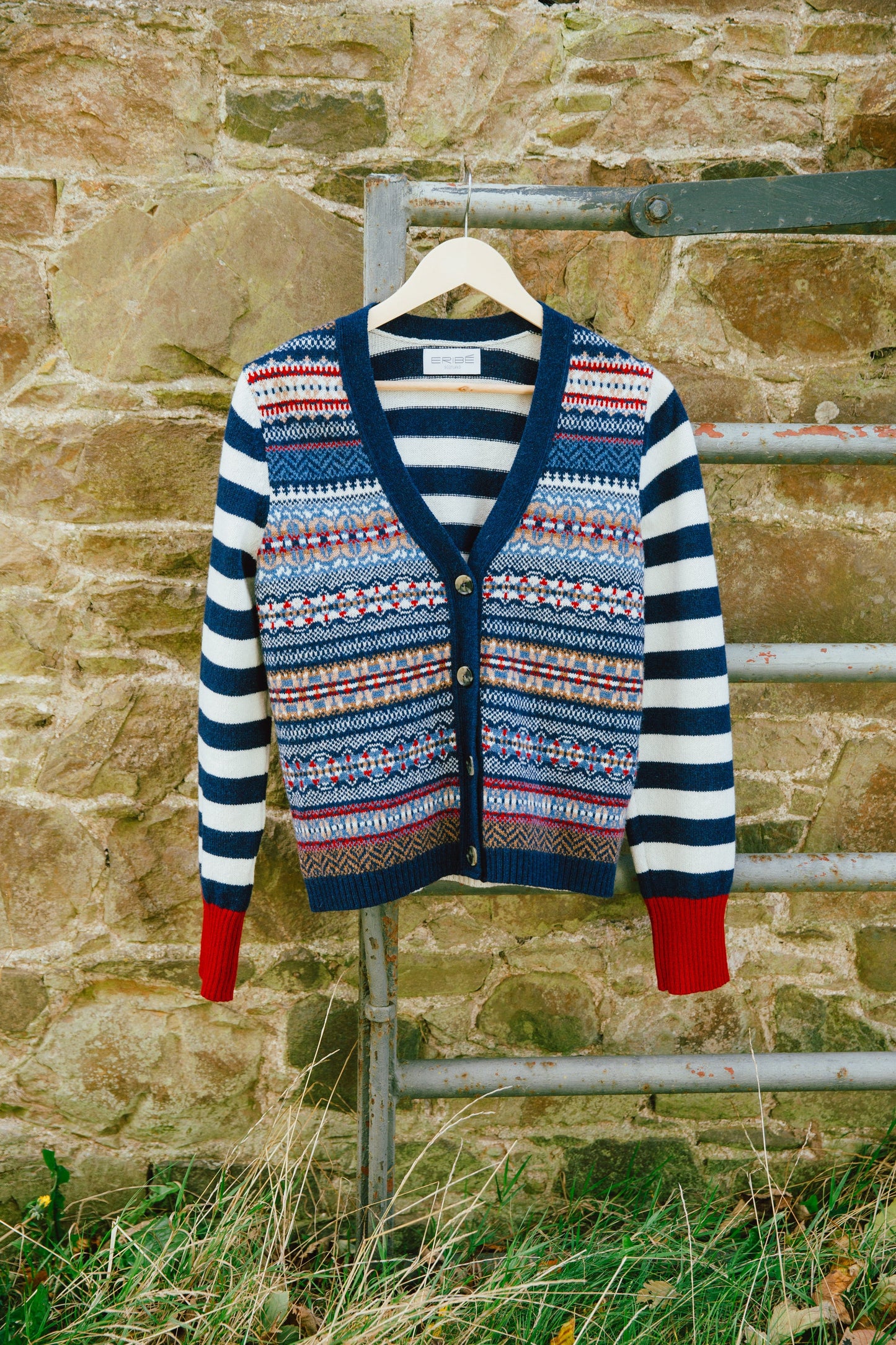 STOBO FAIRISLE VEE CARDIGAN - NAVY-REFLECTION