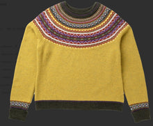 Load image into Gallery viewer, ALPINE SHORT SWEATER - FINDHORN