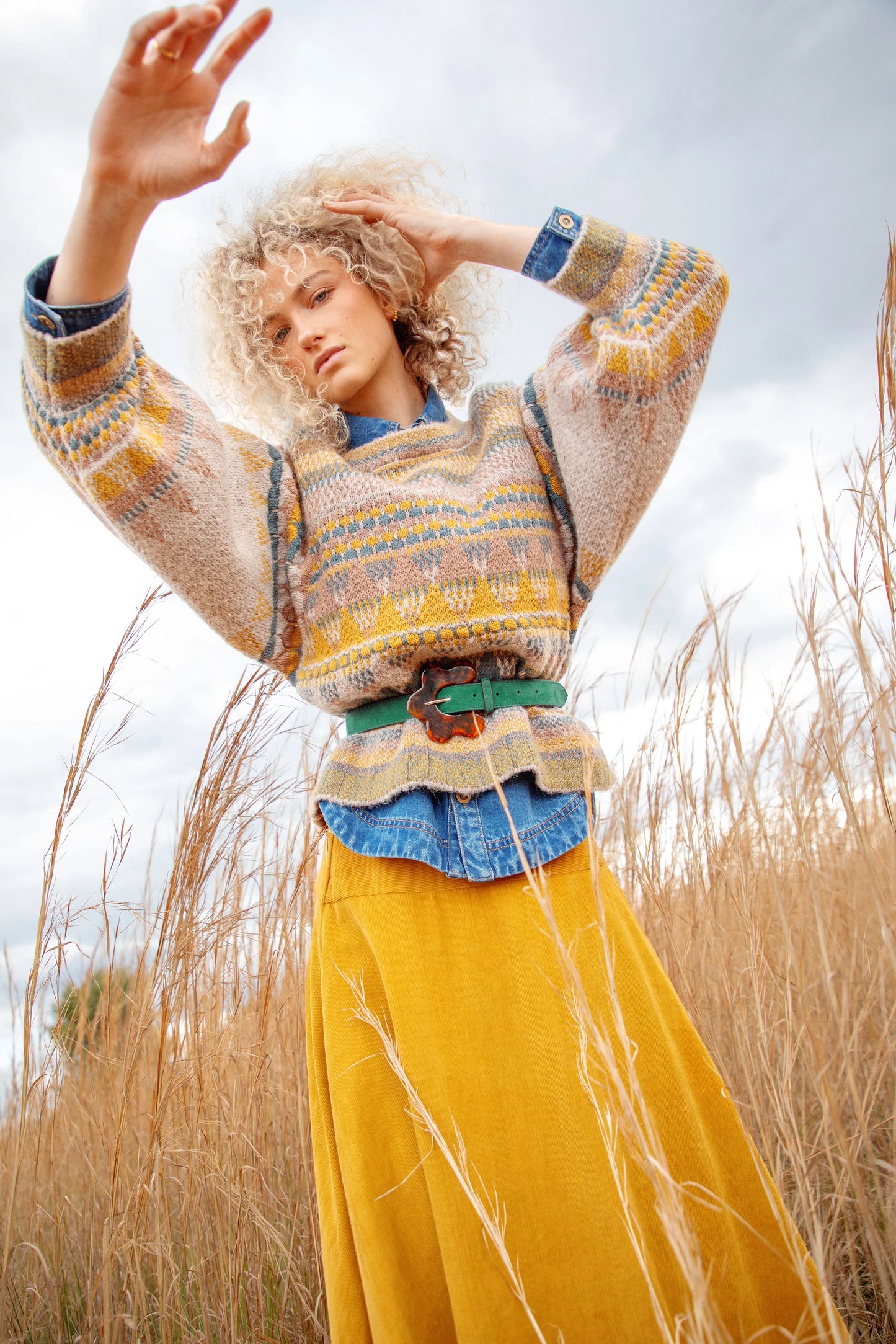 FLOWER BELT - PEACOCK SUEDE