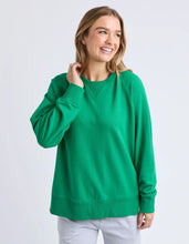 Load image into Gallery viewer, MELBOURNE CREW - PINE GREEN