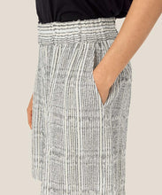 Load image into Gallery viewer, PANIZ SHORTS - FOG