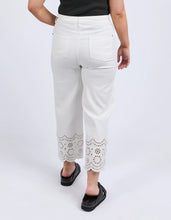 Load image into Gallery viewer, LACE JEAN - VINTAGE WHITE