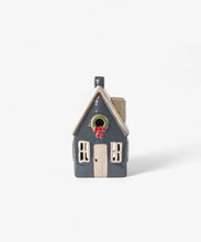 Load image into Gallery viewer, ALSACE TEA LIGHT COTTAGE NAVY WITH WREATH