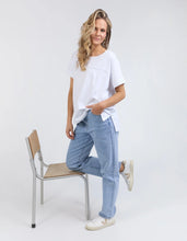 Load image into Gallery viewer, ALLISON TEE - WHITE