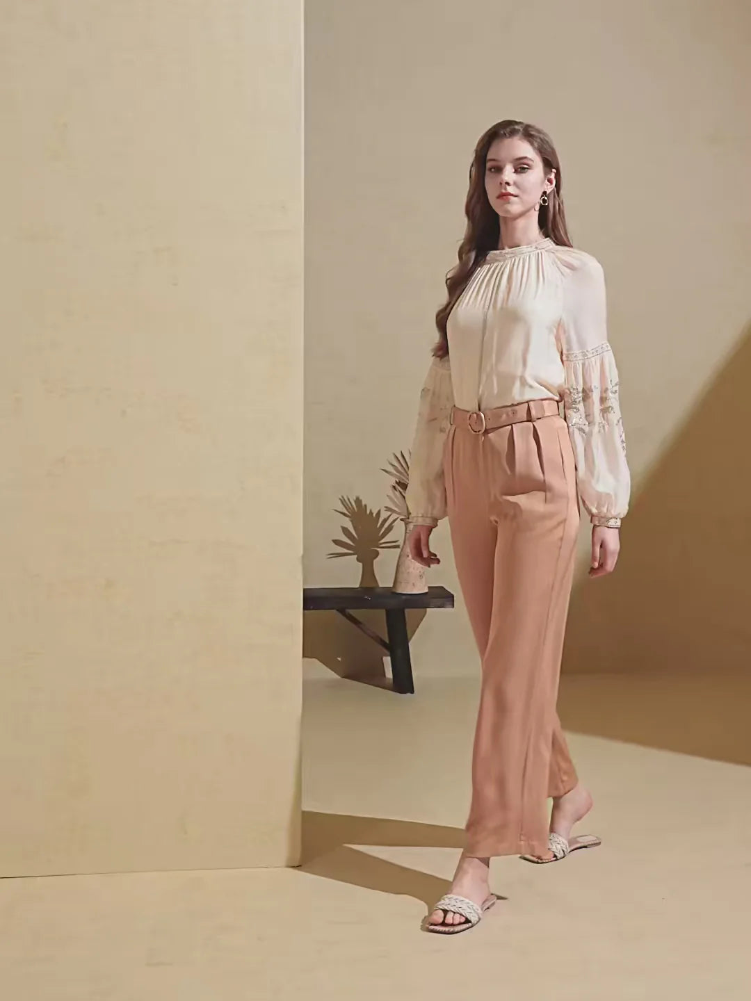 OLIVIANE EMBROIDERED BLOUSE