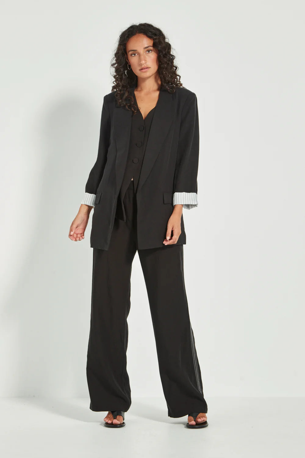 YARA BLAZER - BLACK
