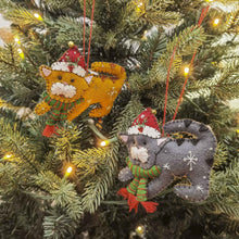 Load image into Gallery viewer, PLAYFUL CHRISTMAS CATS DECORATIONS