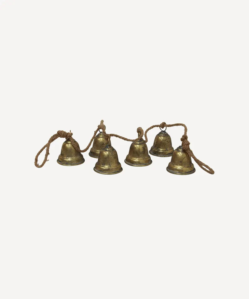 BELL ON STRAND