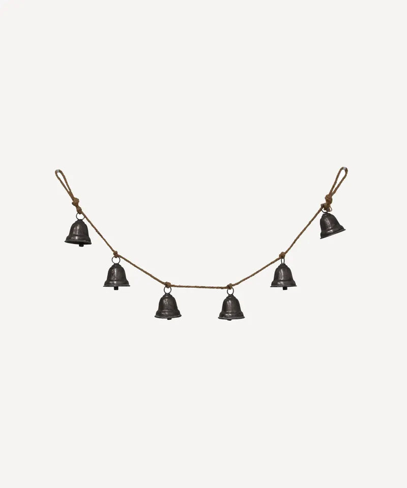 BELL ON STRAND