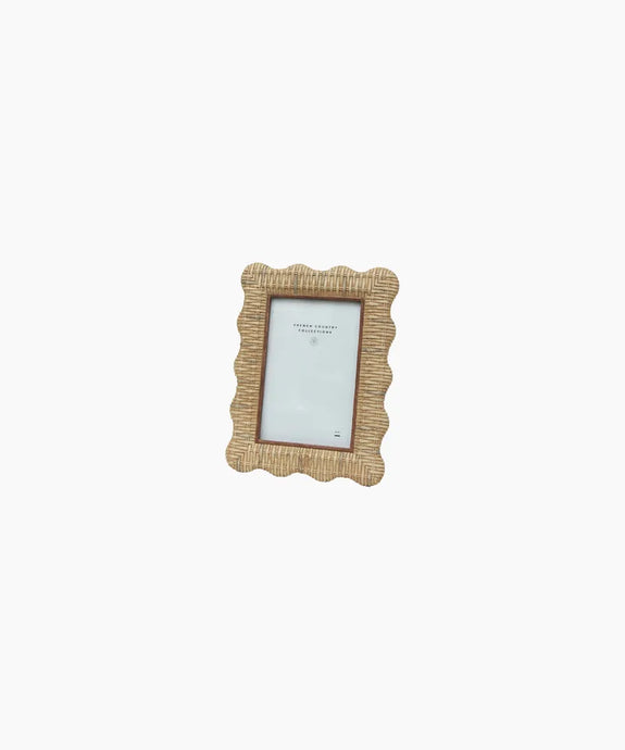RATTAN WAVY PHOTO FRAME - 2 SIZES