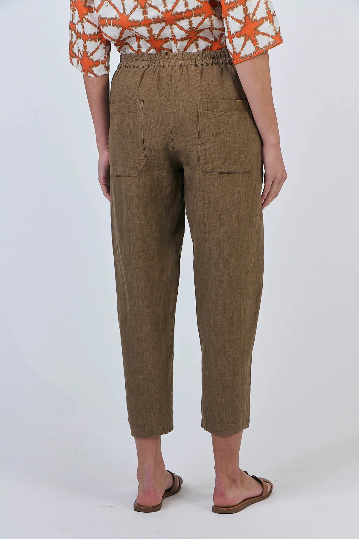 TOBACCO SLIM LEG LINEN PANTS